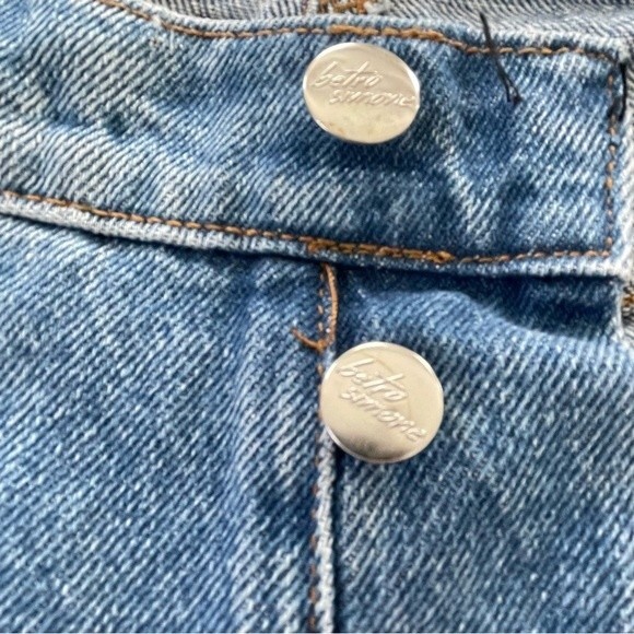 Betro Simone High Waisted Button Fly Denim Mom Jeans Size 32 - Picture 7 of 9